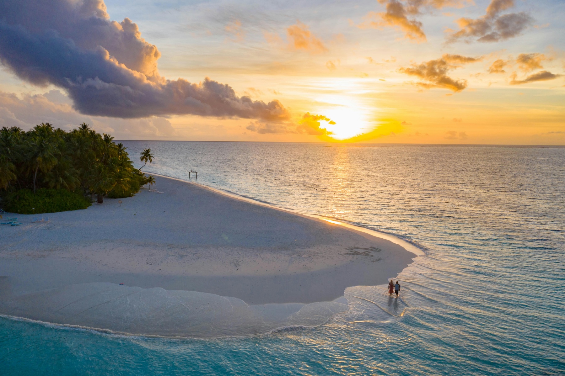 couples retreat beach